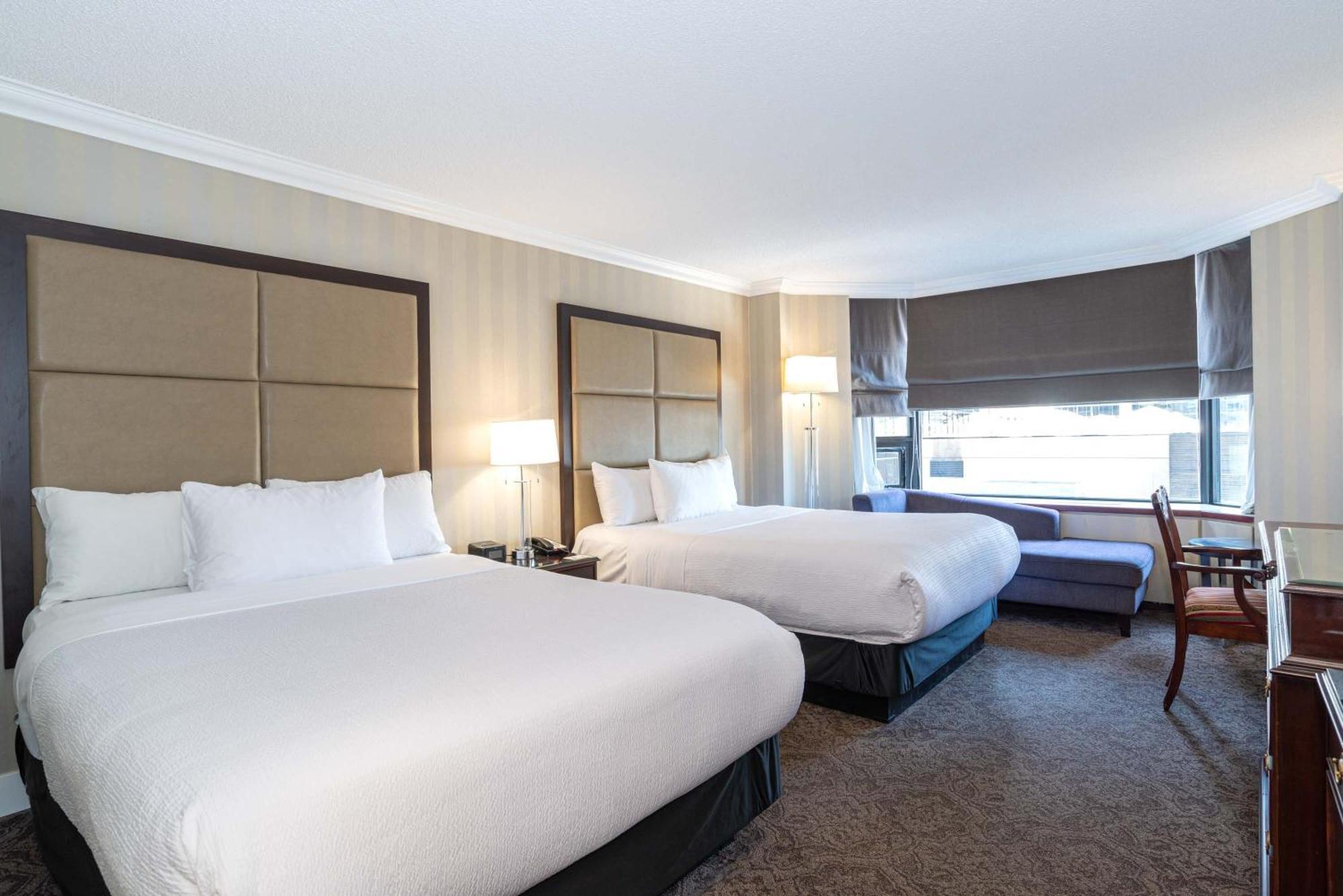 Sandman Signature Edmonton Downtown Hotel Екстериор снимка